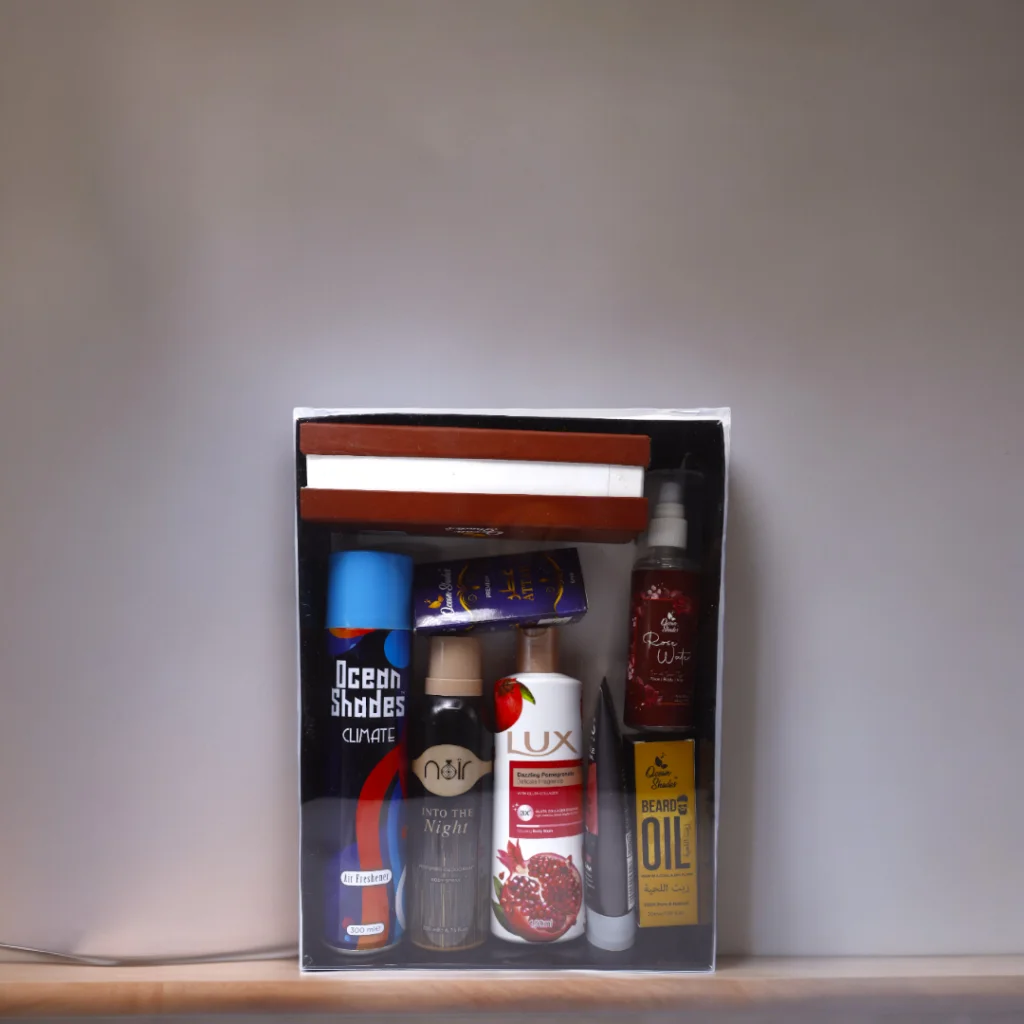 Men's 8-Item Gift Box: Perfect For Any Occasion